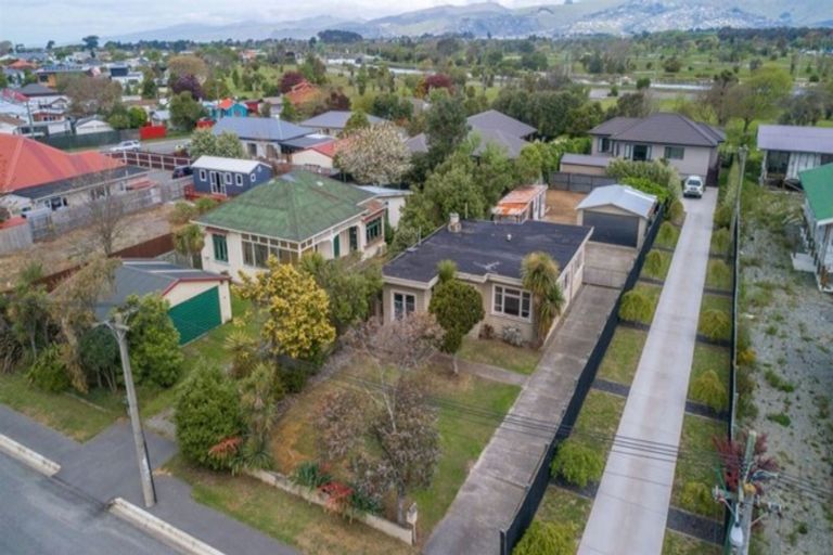 Photo of property in 17 Rawson Street, New Brighton, Christchurch, 8083