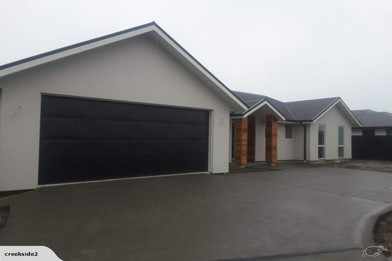 Photo of property in 16 Gerard Place, Rangiora, 7400
