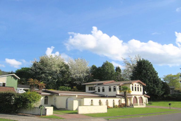 Photo of property in 1 Blackmore Drive, Lynmore, Rotorua, 3010