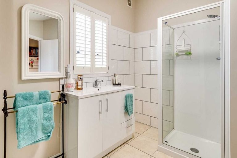 Photo of property in 911 Nelson Street North, Mahora, Hastings, 4120