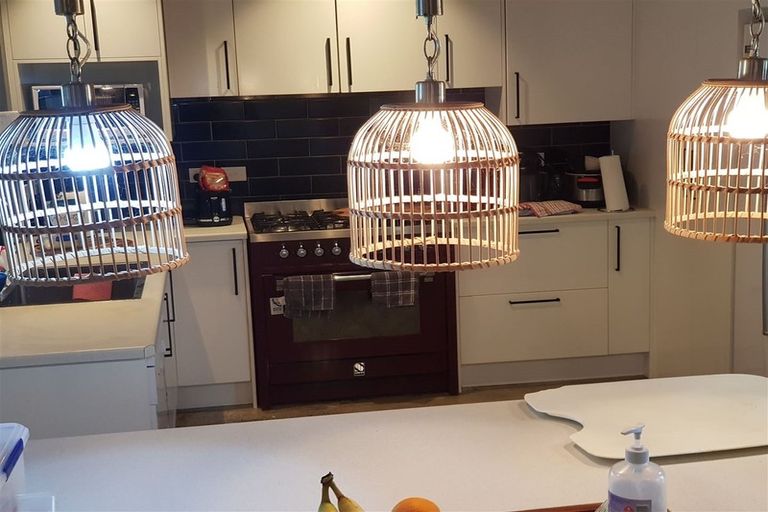 Photo of property in 3a Olwyn Place, Greenhithe, Auckland, 0632