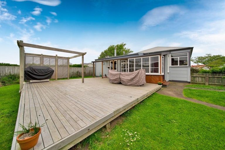 Photo of property in 137 Fairfield Road, Hawera, 4610