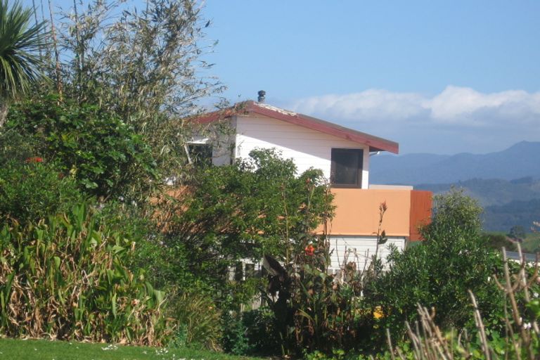 Photo of property in 131 Centennial Drive, Whitianga, 3510