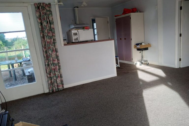 Photo of property in 551 Waitarere Beach Road, Waitarere Beach, Levin, 5510