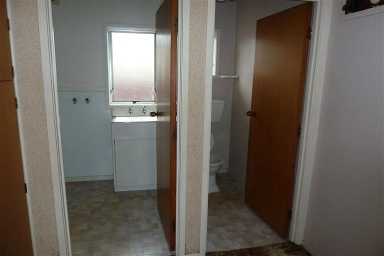 Photo of property in 2/52 Hutton Street, Otahuhu, Auckland, 1062