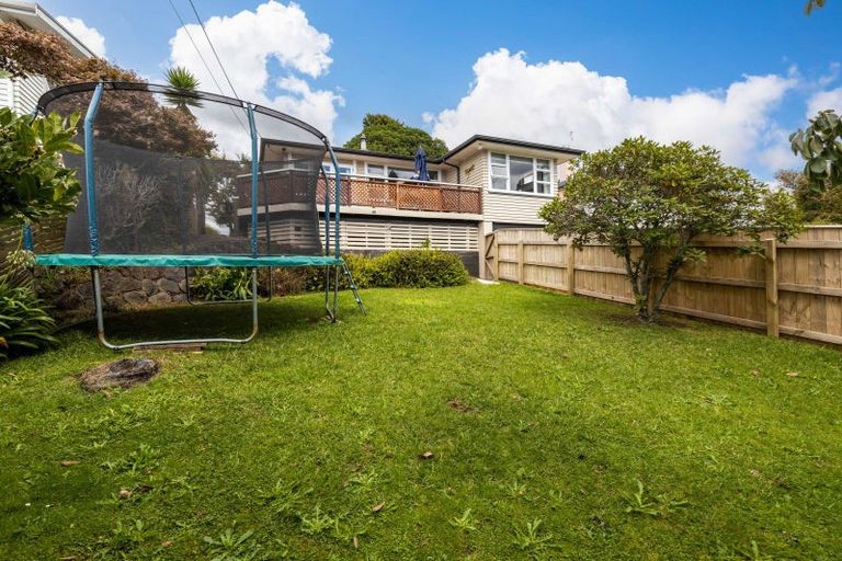 Photo of property in 61 Clawton Street, Westown, New Plymouth, 4310