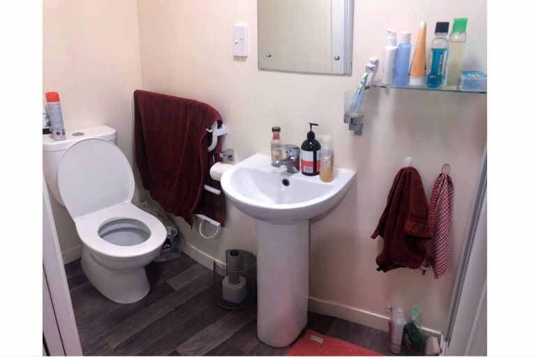 Photo of property in 5b Queen Street, Mosgiel, 9024