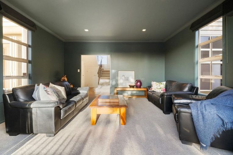 Photo of property in 5 Cooper Crescent, Cambridge, 3434