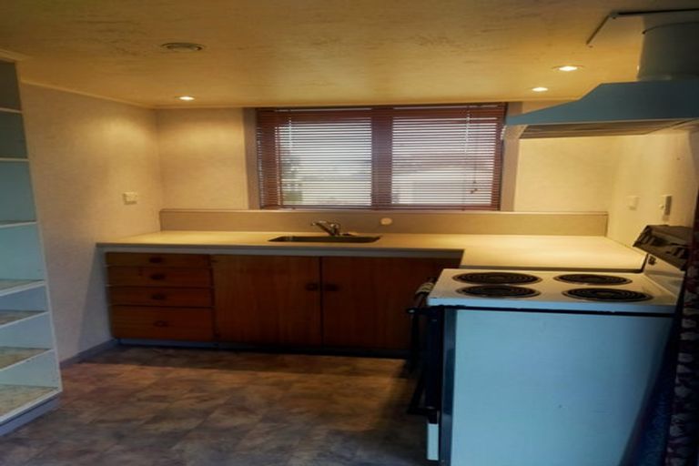 Photo of property in 10 Cole Street, Brighton, Dunedin, 9035