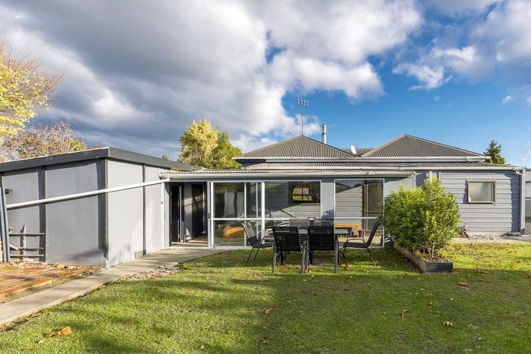 Photo of property in 11 Coronation Street, Waimate, 7924