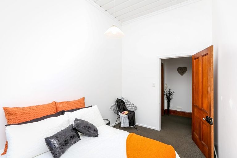 Photo of property in 43 Lorna Street, Lynmouth, New Plymouth, 4310