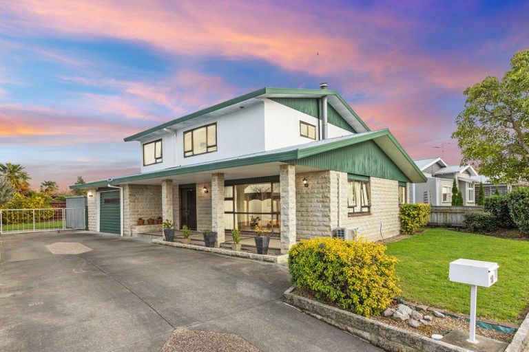 Photo of property in 10 Otatara Road, Taradale, Napier, 4112