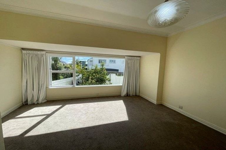 Photo of property in 1/3 Brown Street, Hauraki, Auckland, 0622