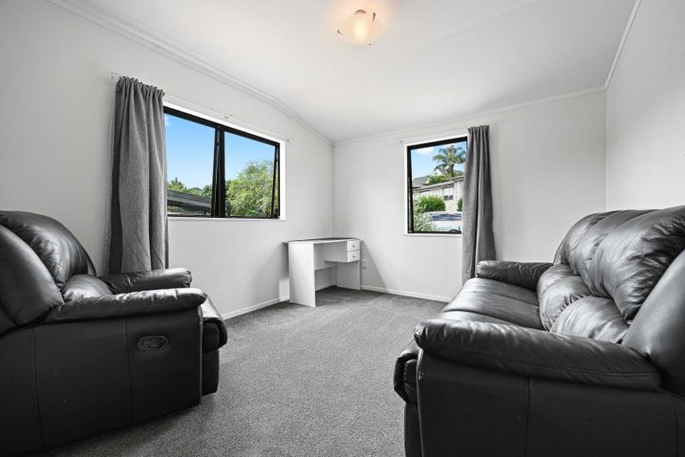 Photo of property in 16 Leyton Place, Nawton, Hamilton, 3200