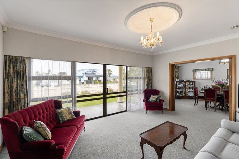 Photo of property in 301 Featherston Street, Palmerston North, 4410