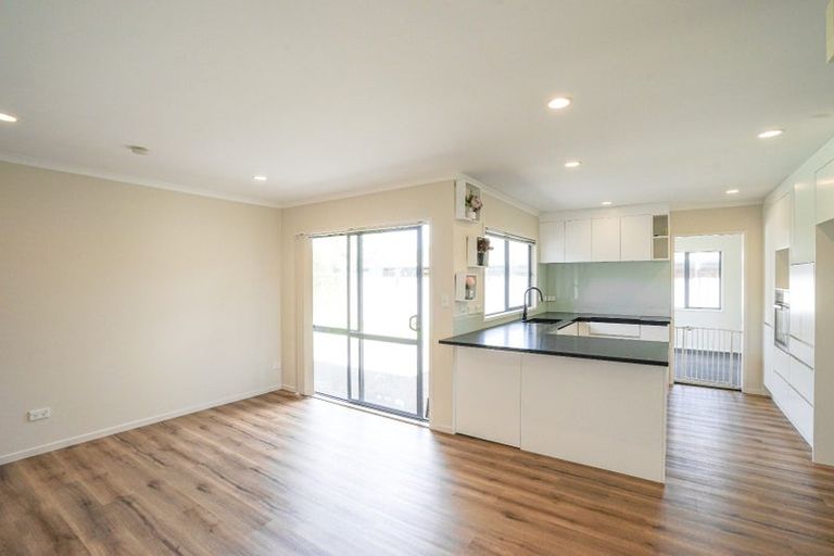 Photo of property in 9 Cellbridge Place, East Tamaki, Auckland, 2016