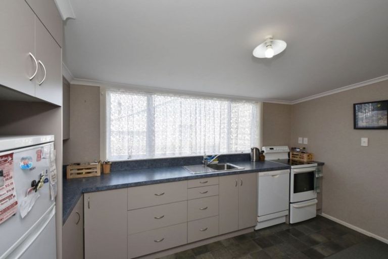 Photo of property in 22 Coronation Street, Strathern, Invercargill, 9812