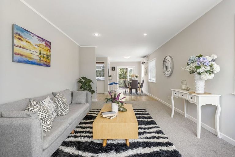 Photo of property in 38 Paramu Avenue, Birkdale, Auckland, 0626