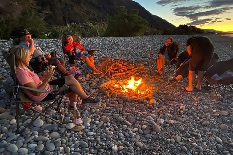 Photo of property in 117-119 Torea Street, Granity, 7823