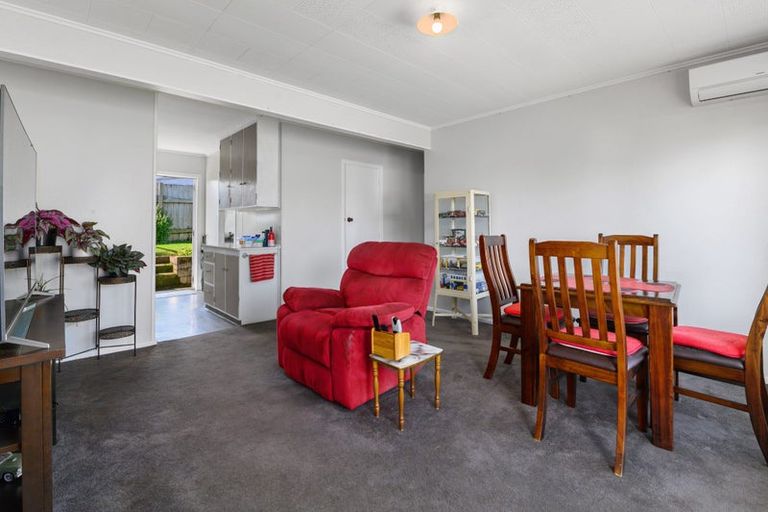 Photo of property in 37 Edward Street, Tokoroa, 3420