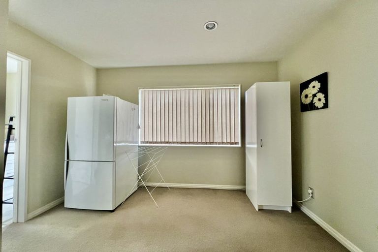 Photo of property in 76 Laurel Oak Drive, Schnapper Rock, Auckland, 0632