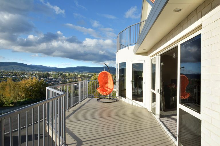 Photo of property in 43 Joe Brown Avenue, Mosgiel, 9024