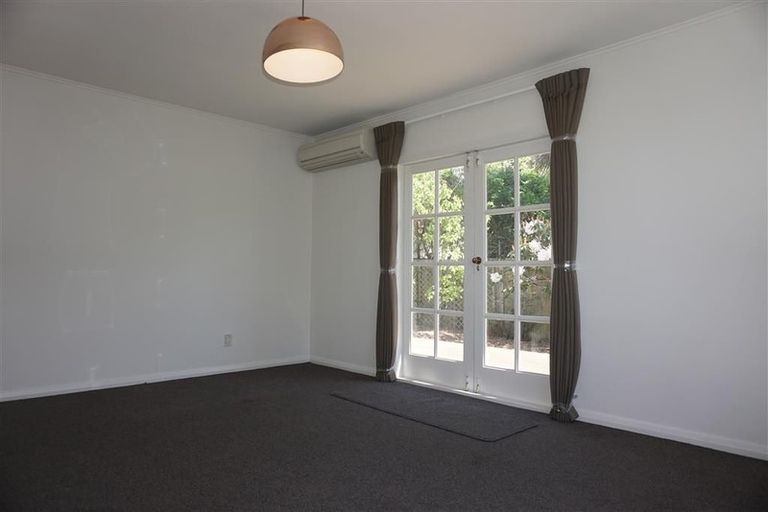Photo of property in 7 Newall Avenue, Bryndwr, Christchurch, 8052
