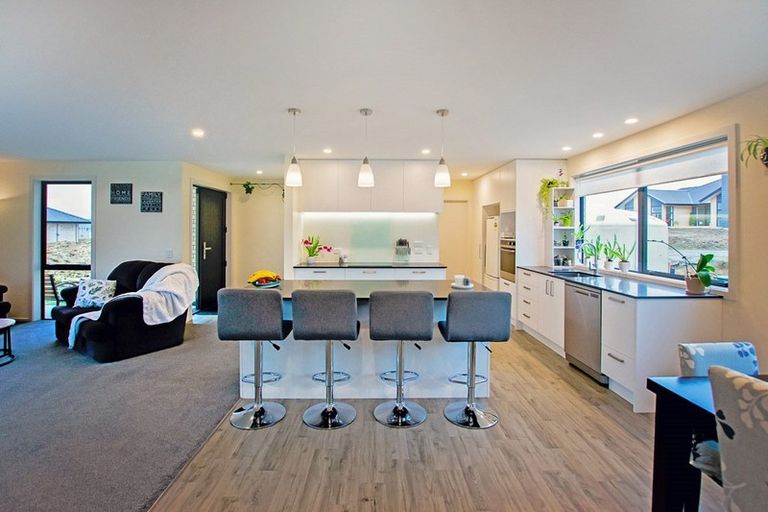 Photo of property in 8 Chatham Rise, Seaward Bush, Invercargill, 9812