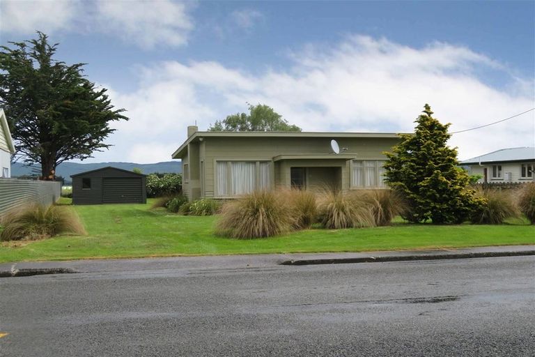 Photo of property in 71 Kruger Street, Balfour, 9779