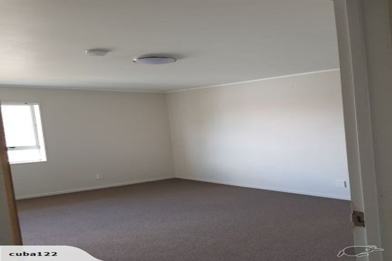 Photo of property in 11 Legacy Drive, Henderson, Auckland, 0612