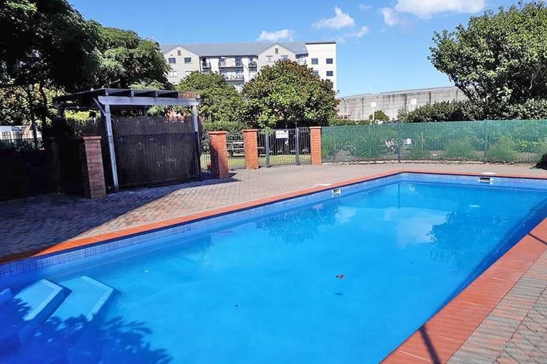 Photo of property in 3j/10 Crown Lynn Place, New Lynn, Auckland, 0600