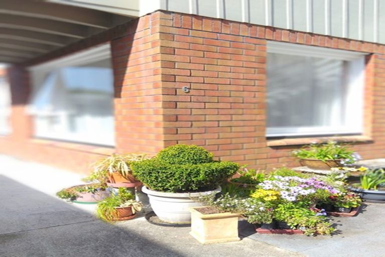 Photo of property in 6/89 Brougham Street, New Plymouth, 4310