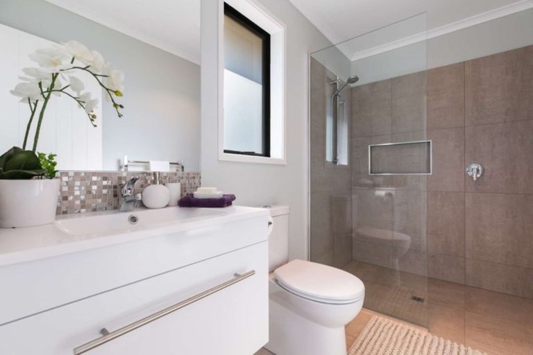 Photo of property in 52 Sunset Drive, Pukekohe, 2120