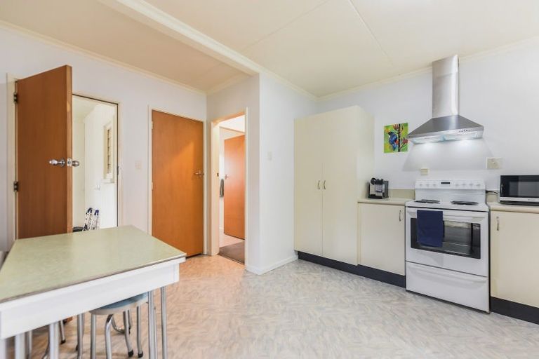 Photo of property in 2 Willow Avenue, Stoke, Nelson, 7011