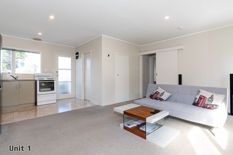 Photo of property in 1/55 Stanaway Street, Hillcrest, Auckland, 0627