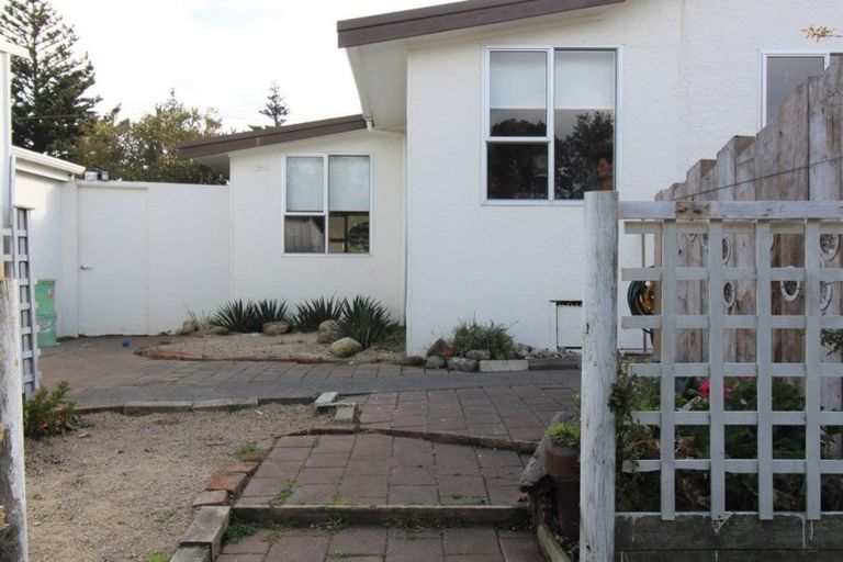 Photo of property in 41 Seafront Road, Castlecliff, Whanganui, 4501