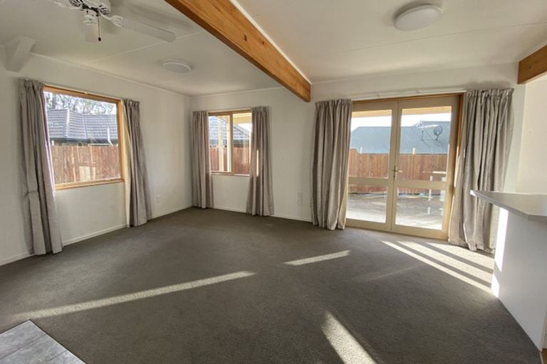 Photo of property in 8 Orpington Place, Stoke, Nelson, 7011