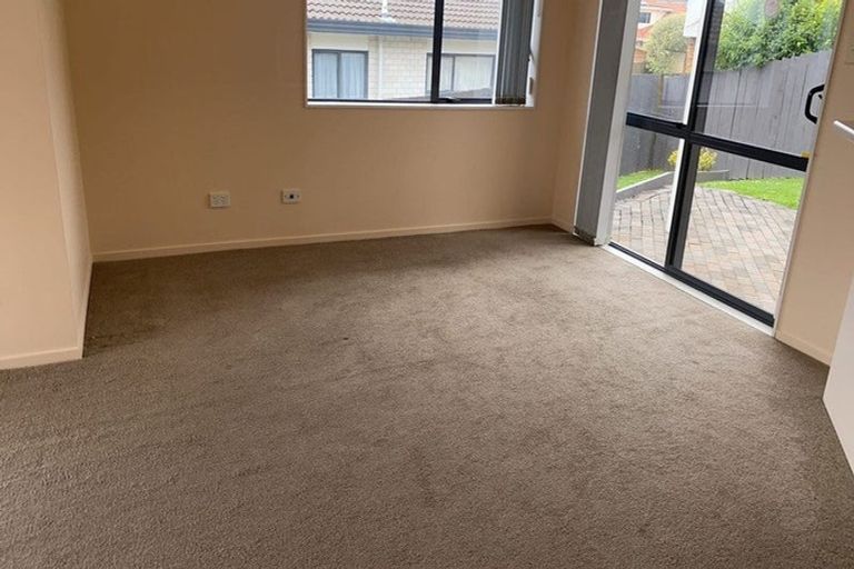 Photo of property in 39 Nirvana Way, Mount Roskill, Auckland, 1041