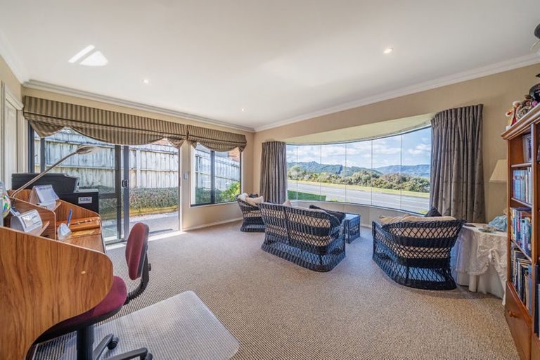 Photo of property in 47 Kirton Drive, Riverstone Terraces, Upper Hutt, 5018