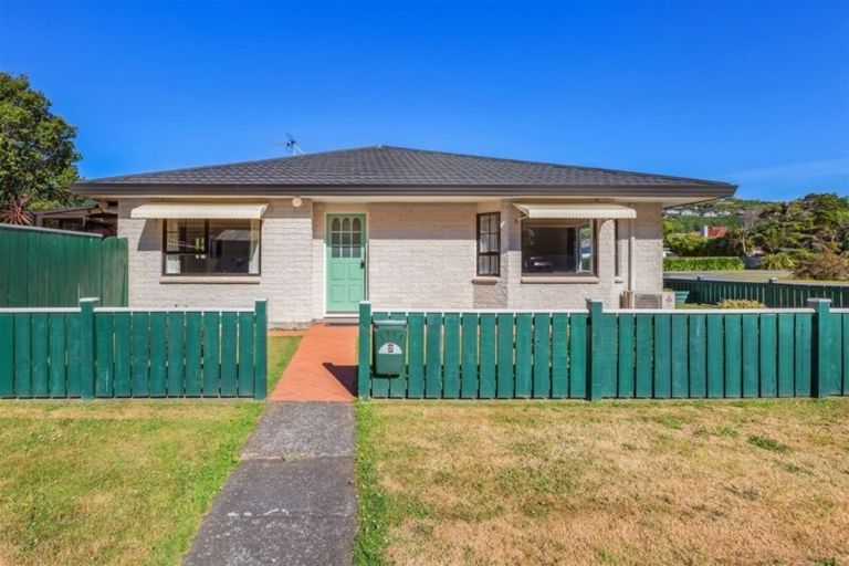 Photo of property in 2 Nathan Street, Tawa, Wellington, 5028