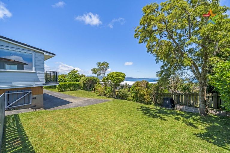 Photo of property in 267b Dowse Drive, Maungaraki, Lower Hutt, 5010