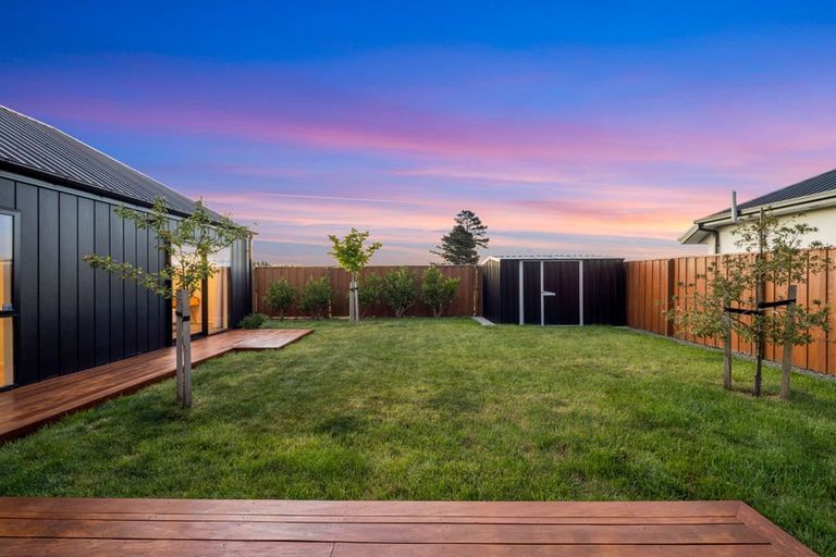 Photo of property in 6 Boag Place, Halswell, Christchurch, 8025