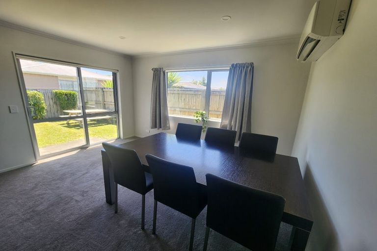 Photo of property in 94 Kuaka Drive, Takanini, 2112