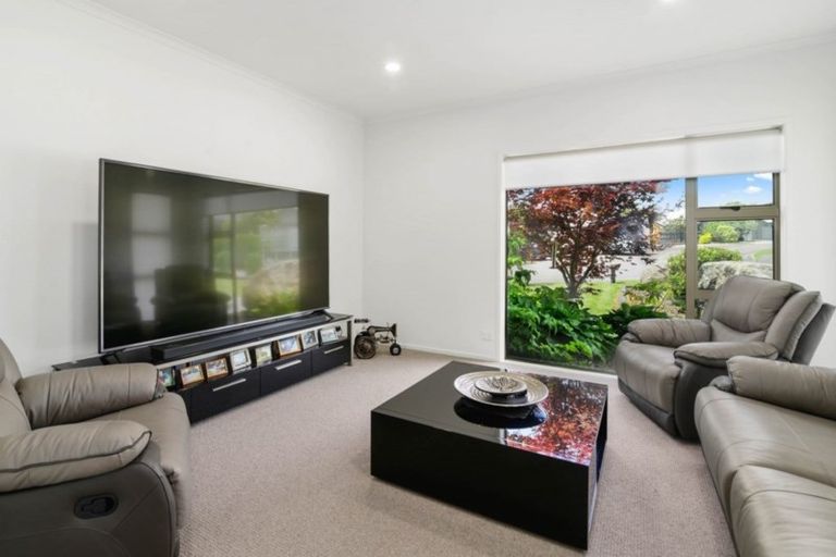 Photo of property in 20 Devoy Drive, Owhata, Rotorua, 3010