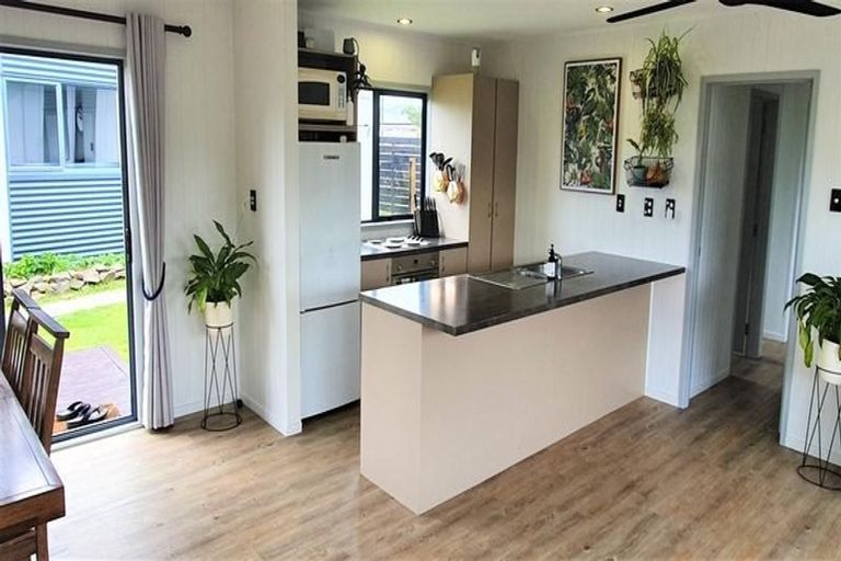 Photo of property in 125 Ngaio Drive, Matarangi, Whitianga, 3592