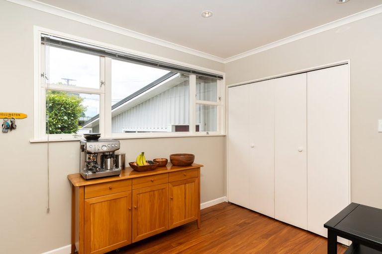 Photo of property in 7 Motukaraka Point, Pauatahanui, Porirua, 5381