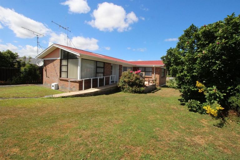 Photo of property in 40 Pohutukawa Drive, Tokoroa, 3420