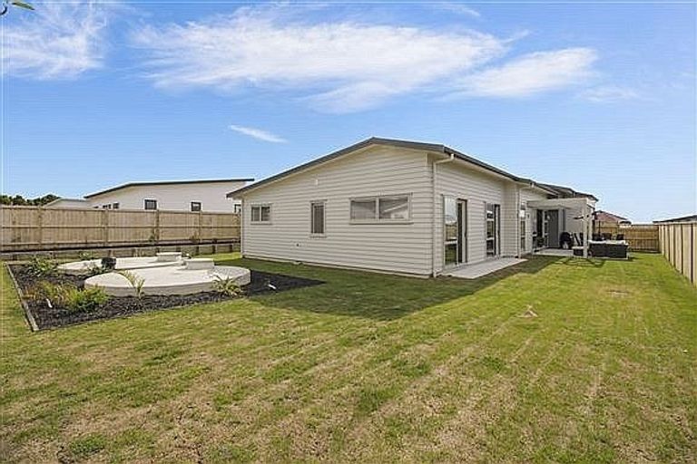 Photo of property in 7 Mahutonga Avenue, Beachlands, Auckland, 2018