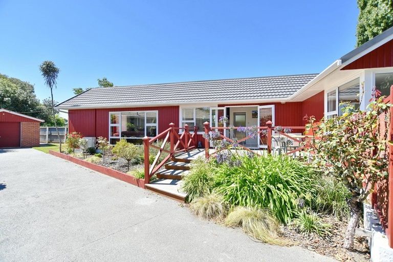 Photo of property in 427 Linwood Avenue, Bromley, Christchurch, 8062