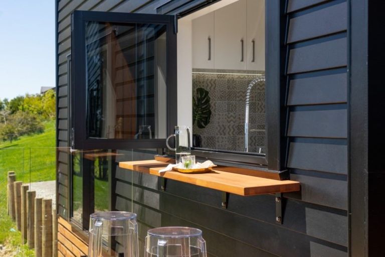 Photo of property in 4 Airstrip Ridge Road, Parkvale, Carterton, 5792